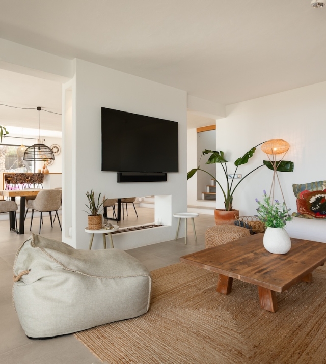 Resa Estates Ibiza for sale villa sea views koop tv living room.jpg